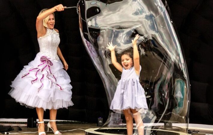 Bubble show entertainer at a Toronto kids party