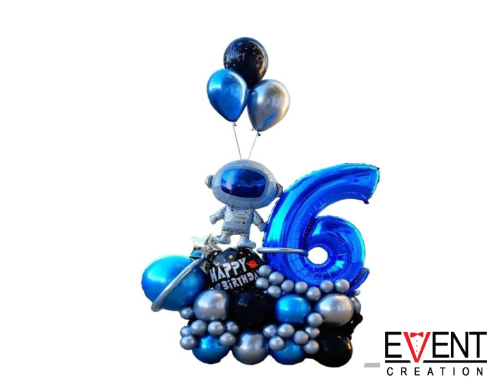 A balloon twister entertains and hands out favours at the same time